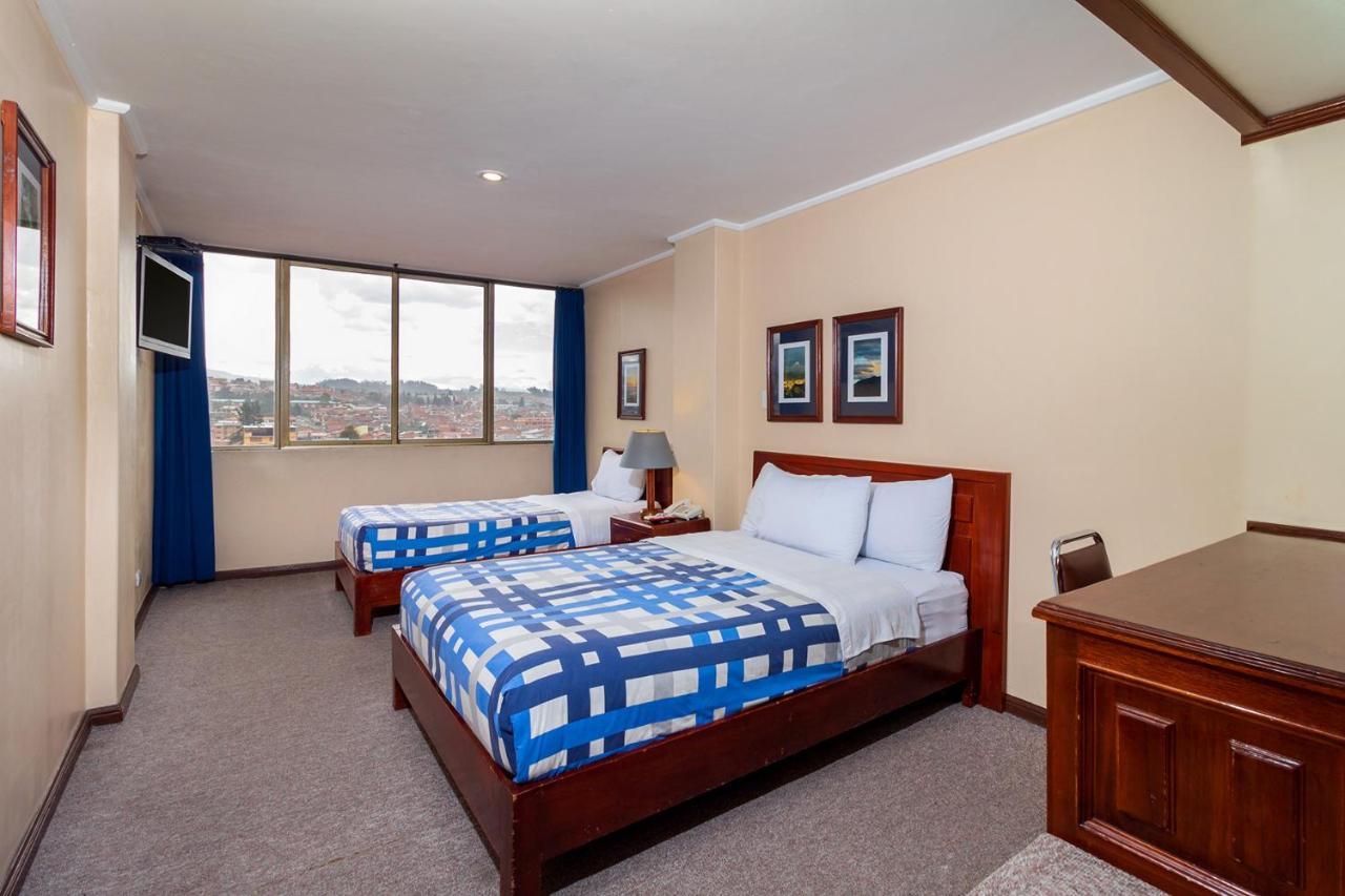 Hotel Presidente Куенка Екстериор снимка