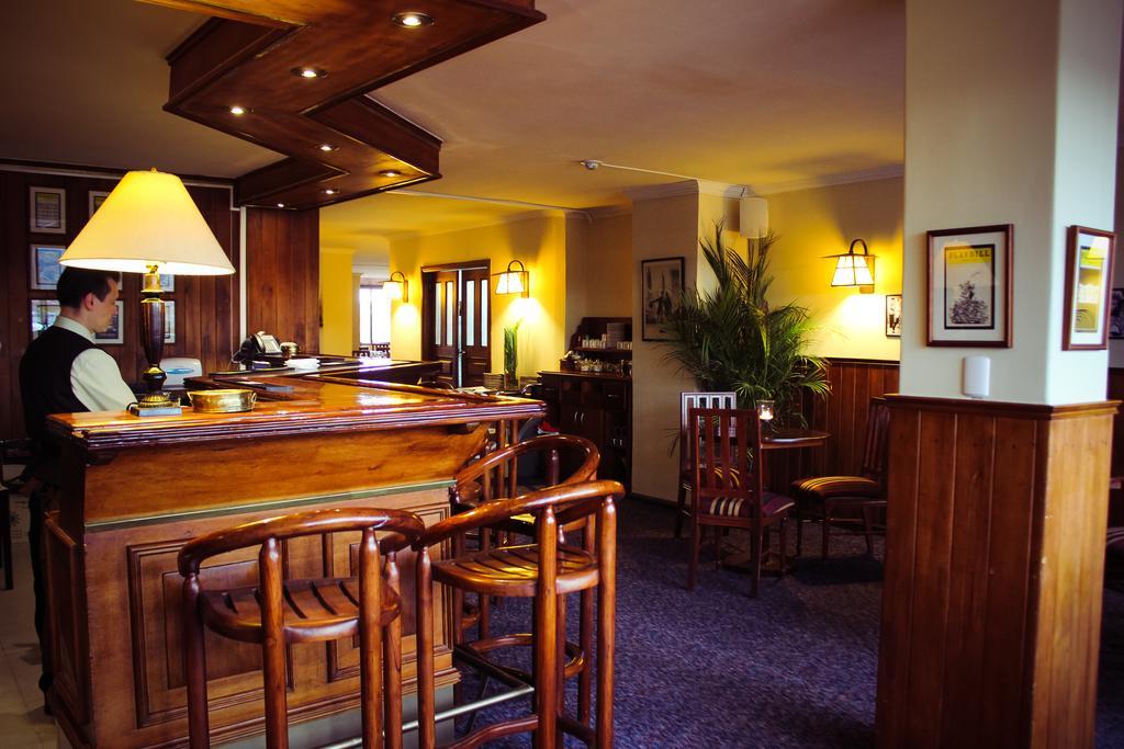 Hotel Presidente Куенка Екстериор снимка