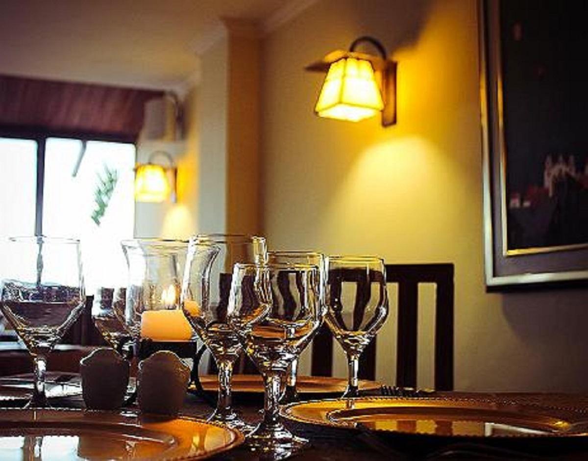 Hotel Presidente Куенка Екстериор снимка